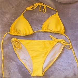 Yellow ribbed bikini